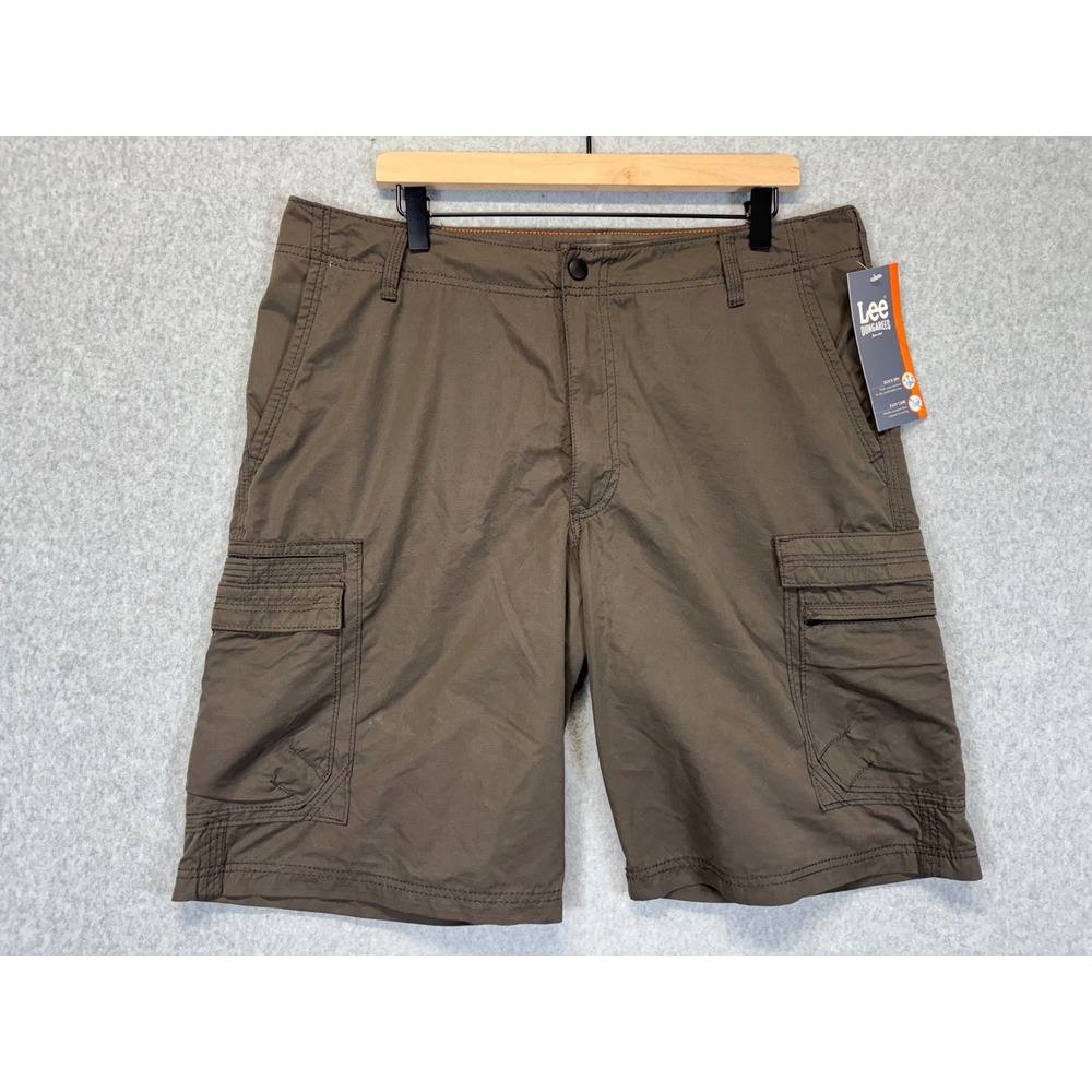 Lee Dungarees Mens Cargo Shorts Brown Quick Dry Easy Care Size 36